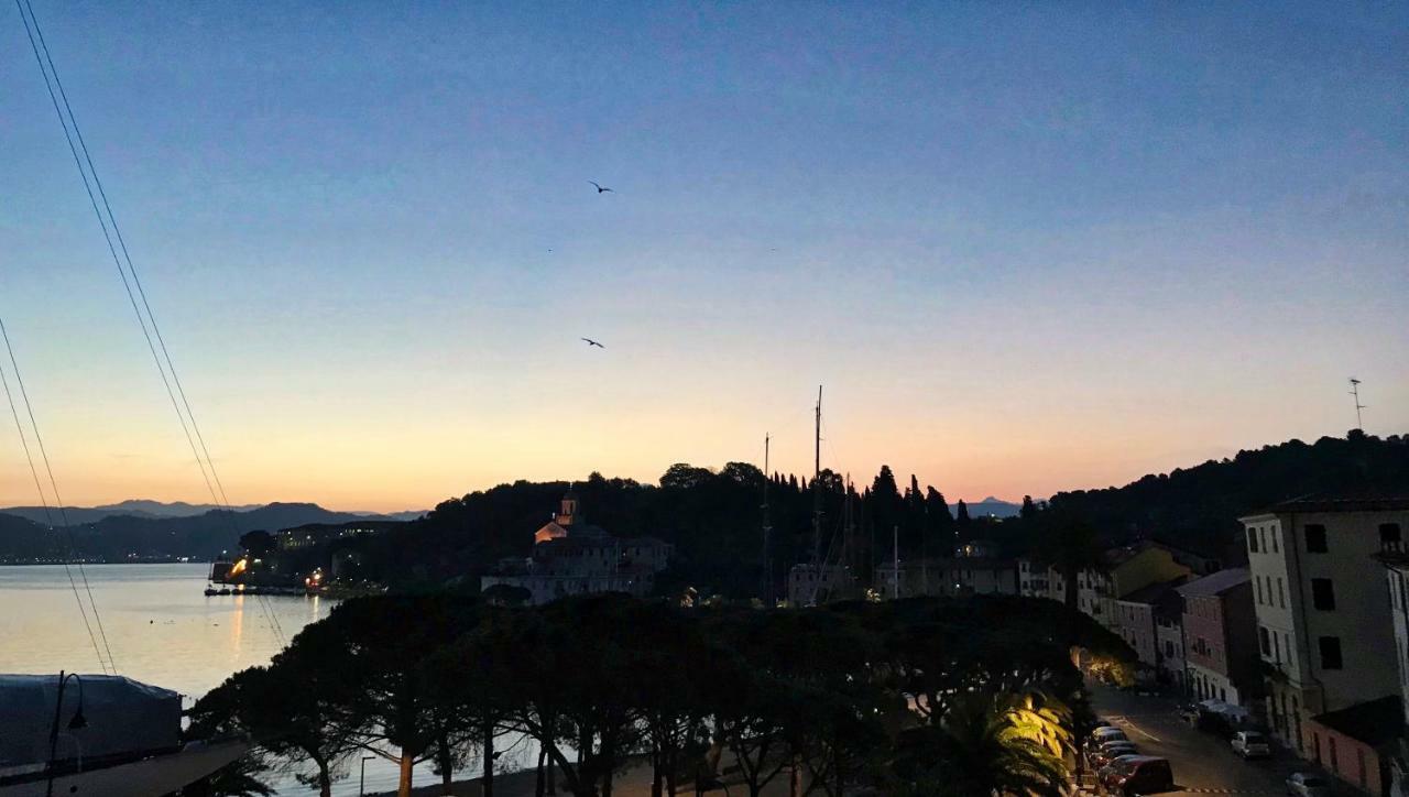 شقة Terrazza Bello بورتوفينيري المظهر الخارجي الصورة